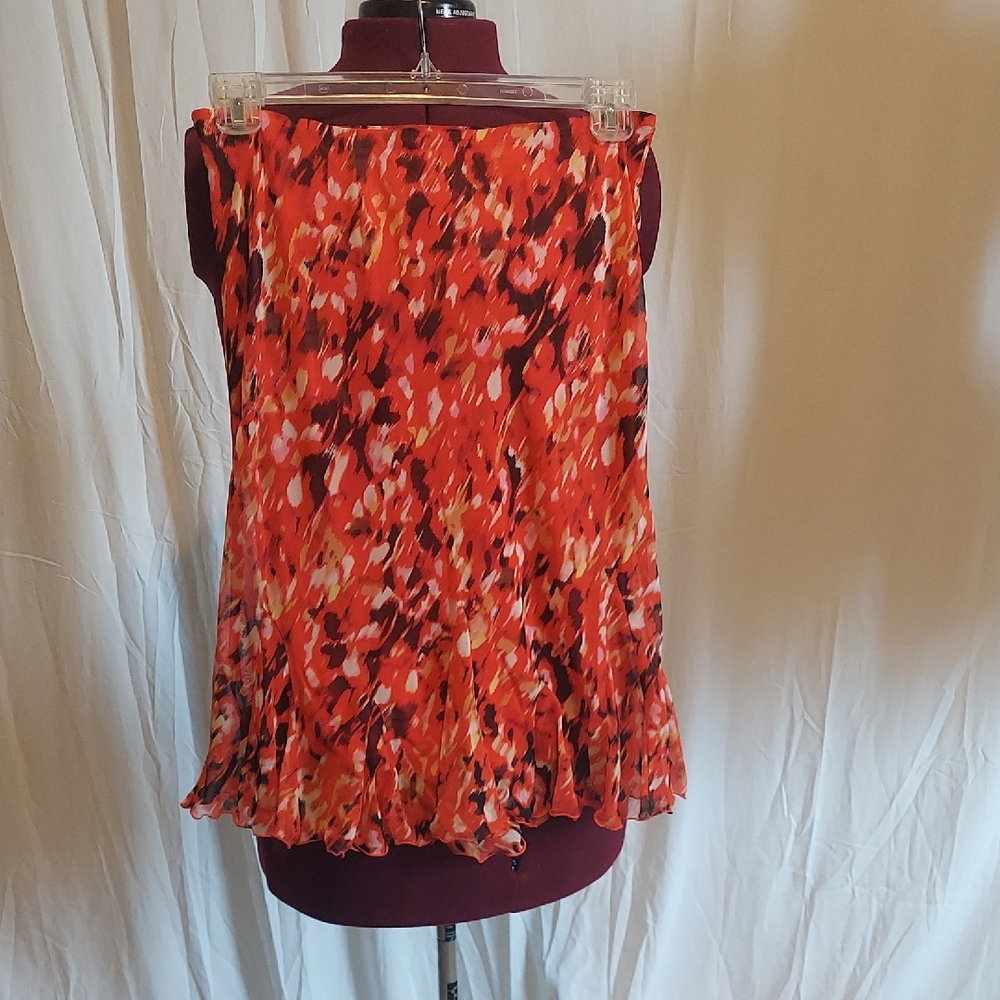 NWT CATO Red and Orange short shirt with flirty godets